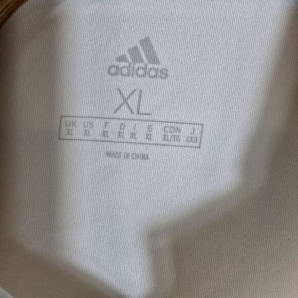 Adidas Short Sleeve Golf Polo Shirt‎ XL Men's White Blue Pink Moisture Wicking - Picture 4 of 5